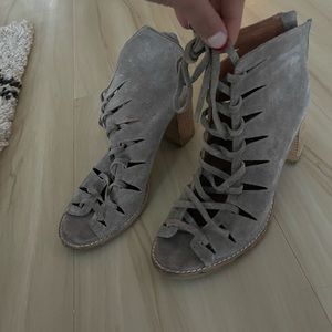 Sandal lace up heels